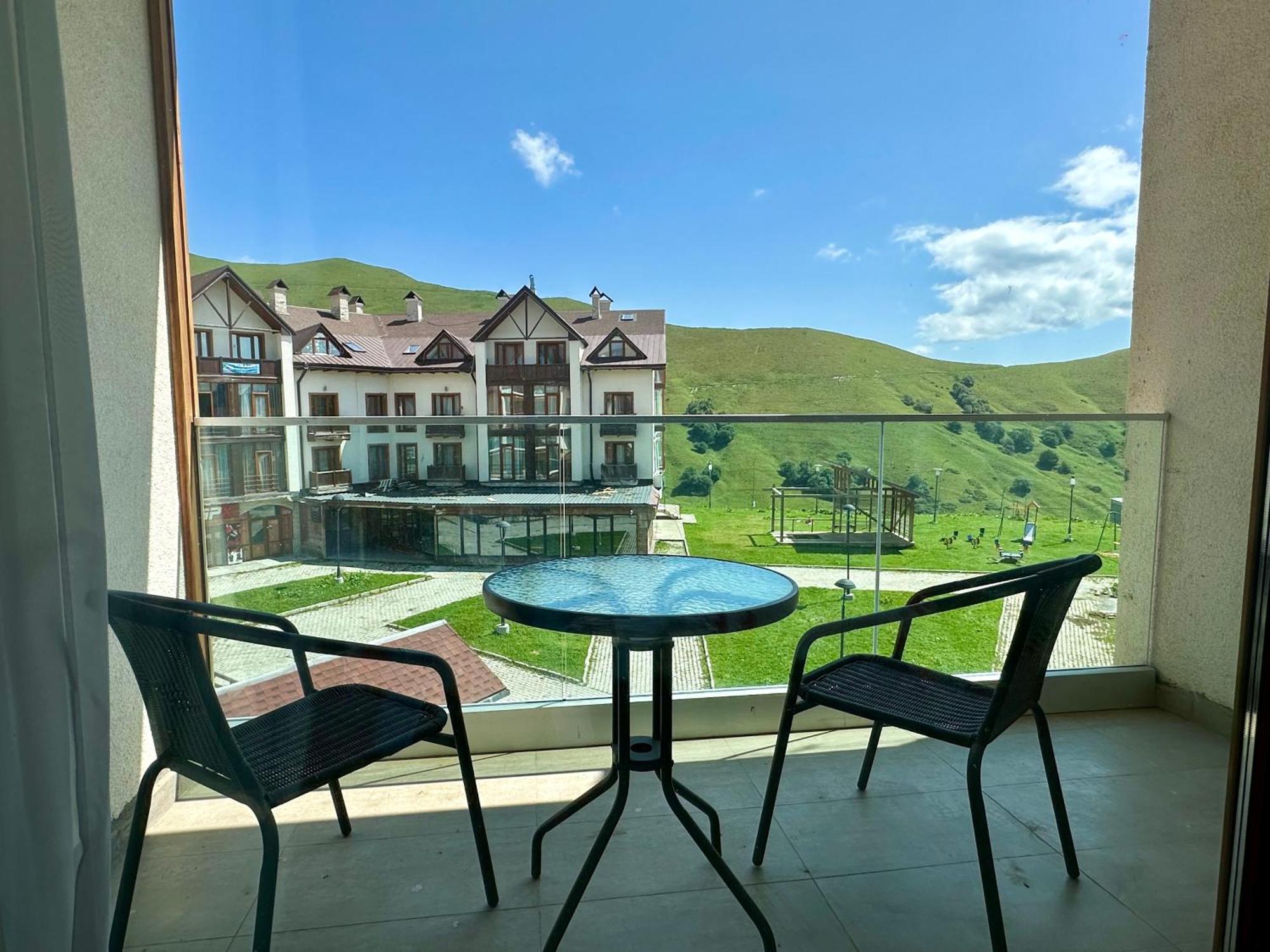 New Gudauri Alpen Apartments Екстер'єр фото
